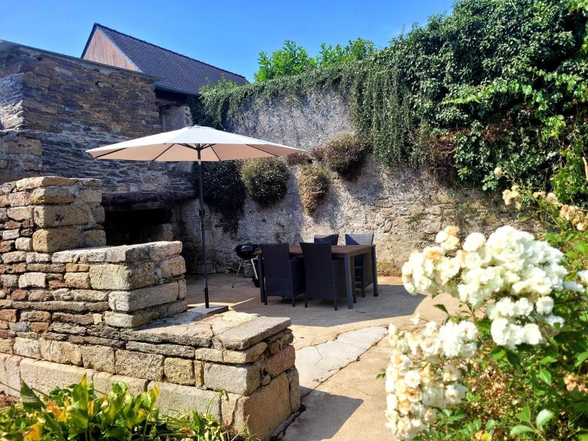 Gîte de caractère, proche Quimper Landudal Extérieur photo